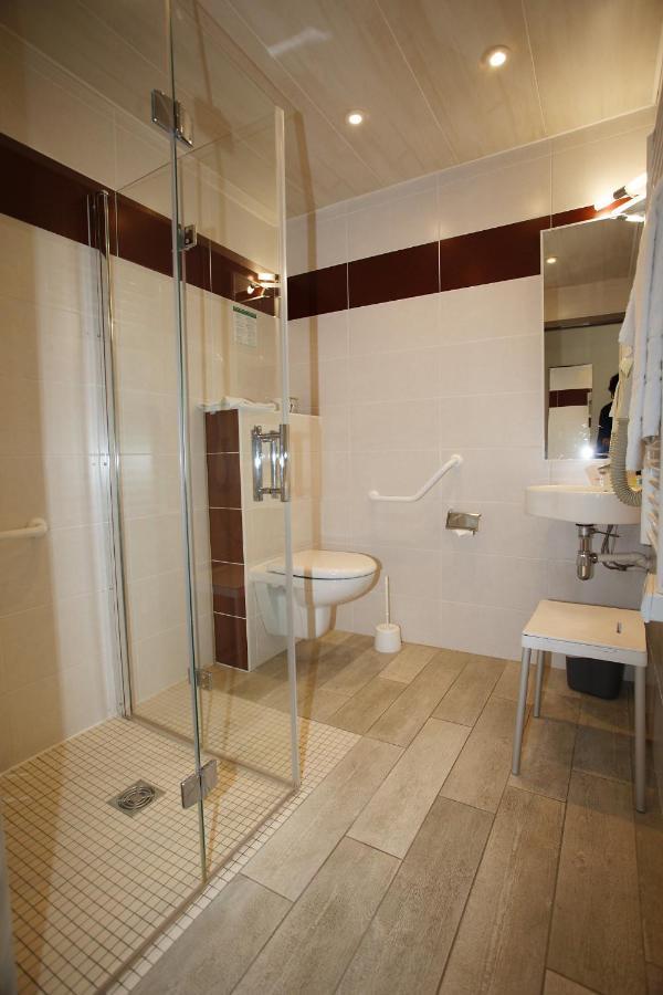 Contact Hotel - Hotel Le Lion D'Or Lamballe Luaran gambar