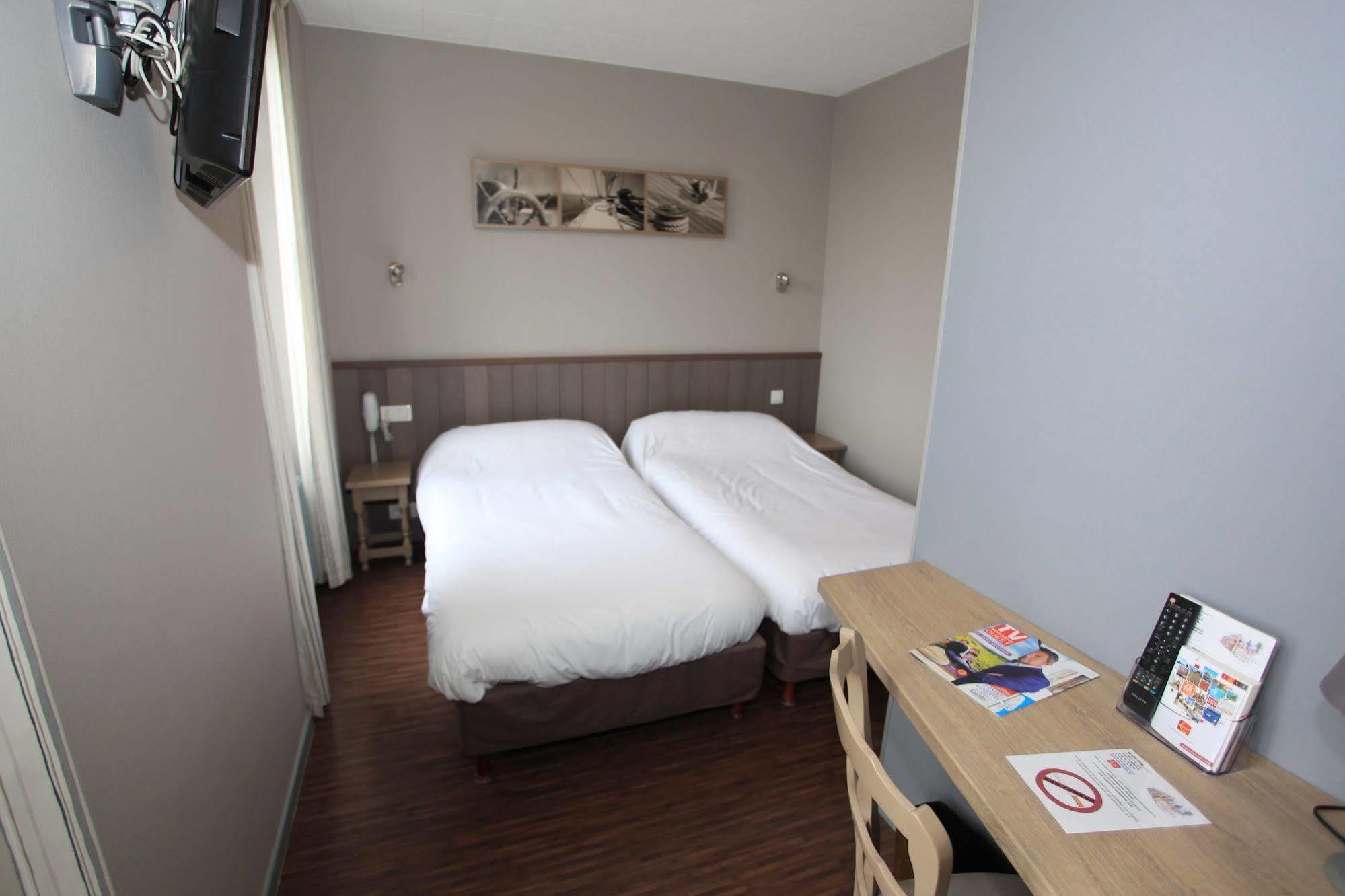 Contact Hotel - Hotel Le Lion D'Or Lamballe Luaran gambar