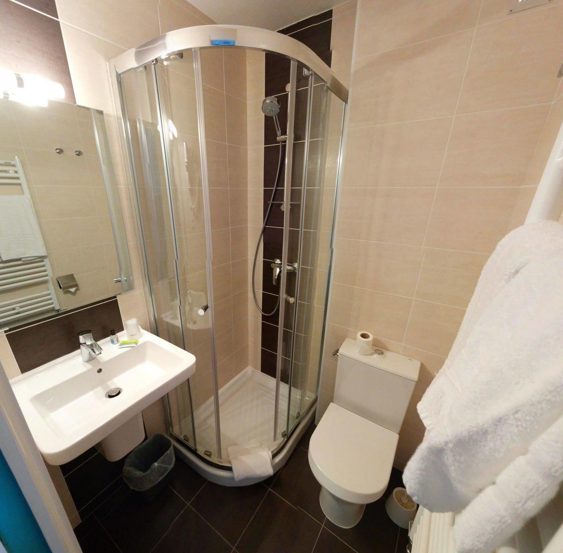 Contact Hotel - Hotel Le Lion D'Or Lamballe Luaran gambar